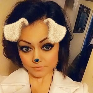 Meet your Posher, Monica